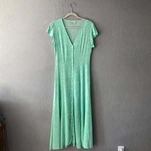 AURA Bohemian Maxi Dress - Medium - Short Sleeve Green Floral Flowy Comfy Dress